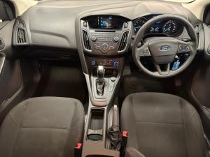 Ford Focus hatch 1.0T Ambiente auto - Image 6