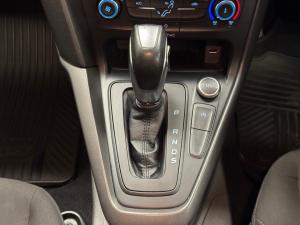 Ford Focus hatch 1.0T Ambiente auto - Image 11