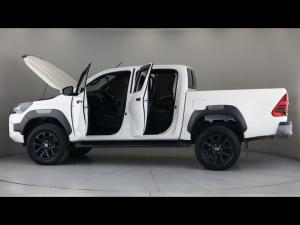 Toyota Hilux 2.8GD-6 double cab 4x4 Legend auto - Image 11