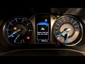 Toyota Hilux 2.8GD-6 double cab 4x4 Legend auto - Image 23
