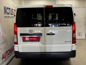 Toyota Quantum 2.8 LWB panel van - Image 5