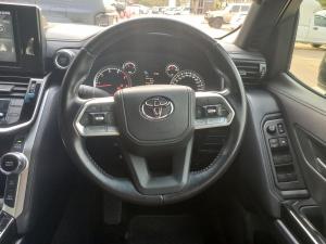 Toyota Land Cruiser 300 3.3D GX-R - Image 8