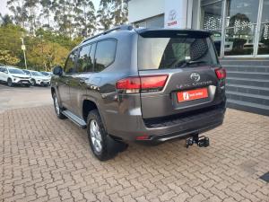 Toyota Land Cruiser 300 3.3D GX-R - Image 18