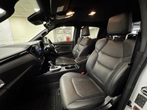 Isuzu D-Max 3.0TD double cab V-Cross - Image 7