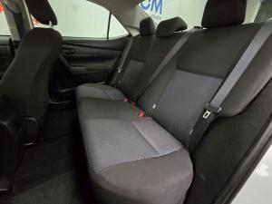 Toyota Corolla Quest 1.8 Plus manual - Image 12