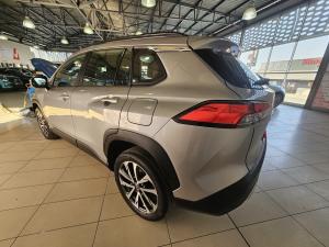 Toyota Corolla Cross 1.8 XR - Image 18