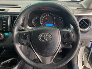 Toyota RAV4 2.0 GX - Image 8