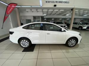 Volkswagen Polo 1.6 Life - Image 3
