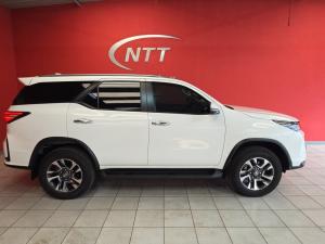 Toyota Fortuner 2.4GD-6 4X4 automatic - Image 3
