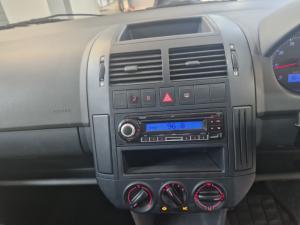 Volkswagen Polo Vivo 1.4 Trendline 5-Door - Image 13