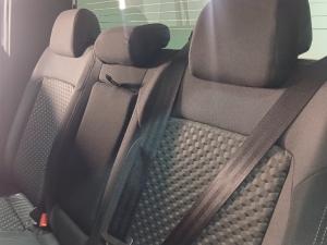 Volkswagen Amarok 2.0TDI 125KW Life automatic D/C - Image 15