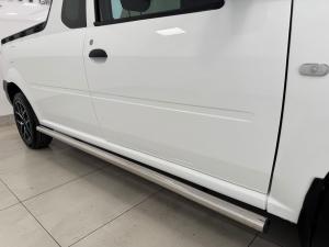 Nissan NP200 1.6 Safety PackS/C - Image 9
