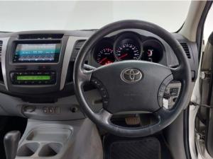 Toyota Hilux 3.0D-4D double cab Raider auto - Image 12