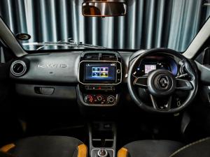 Renault Kwid 1.0 Climber auto - Image 8