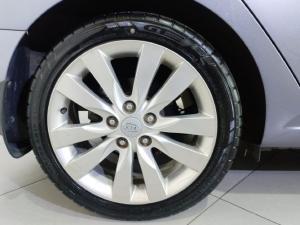 Kia Cerato sedan 2.0 SX - Image 11
