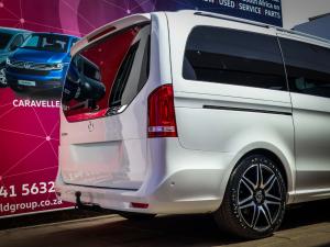 Mercedes-Benz V-Class V300d Exclusive - Image 20