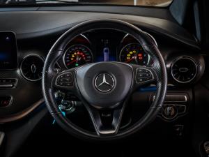 Mercedes-Benz V-Class V300d Exclusive - Image 6