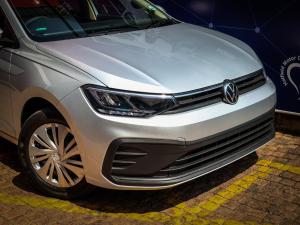 Volkswagen Polo sedan 1.6 manual - Image 3