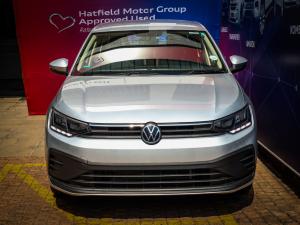 Volkswagen Polo sedan 1.6 manual - Image 4