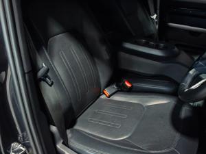 Land Rover Defender 110 D300 X-Dynamic HSE - Image 17