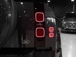 Land Rover Defender 110 D300 X-Dynamic HSE - Image 23