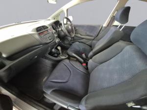 Honda Jazz 1.3 Comfort CVT - Image 3