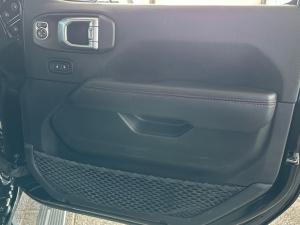 Jeep Wrangler Unlimited 3.6 Rubicon - Image 14