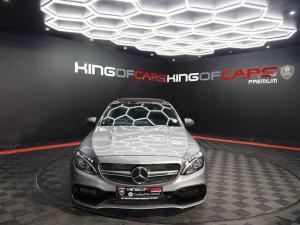 Mercedes-Benz C-Class C63 - Image 2