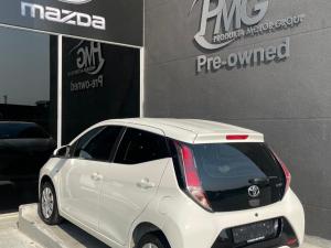 Toyota Aygo 1.0 - Image 5