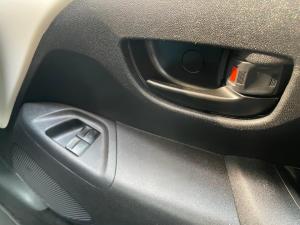 Toyota Aygo 1.0 - Image 8