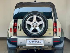 Land Rover Defender 110 D300 SE - Image 6