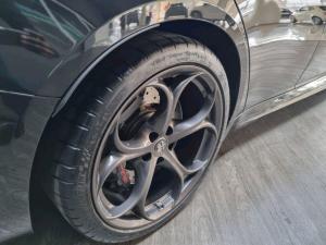 Alfa Romeo Giulia Quadrifoglio - Image 22