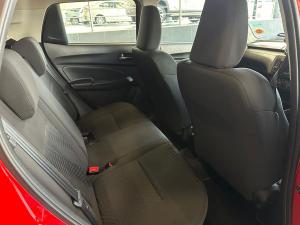 Suzuki Swift 1.2 GL manual - Image 11