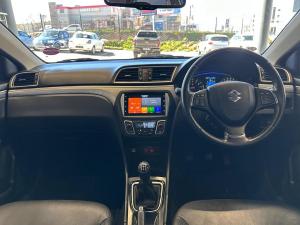 Suzuki Ciaz 1.5 GLX manual - Image 9