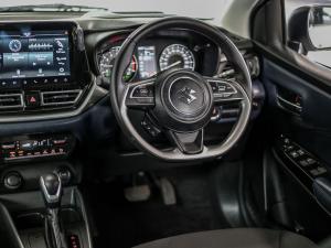 Suzuki Baleno 1.5 GLX auto - Image 10