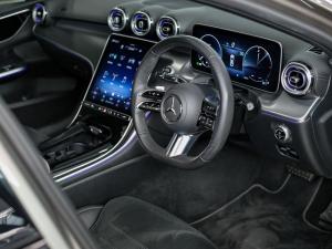 Mercedes-Benz C-Class C220d Avantgarde - Image 11