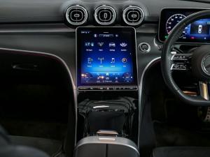 Mercedes-Benz C-Class C220d Avantgarde - Image 12