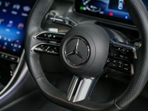 Mercedes-Benz C-Class C220d Avantgarde - Image 13
