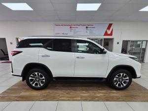 Toyota Fortuner 2.8GD-6 VX - Image 3