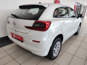 Toyota Starlet 1.5 Xi - Image 2