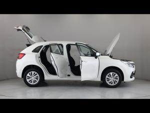Suzuki Baleno 1.5 GL manual - Image 15