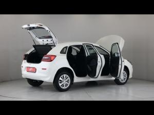 Suzuki Baleno 1.5 GL manual - Image 16