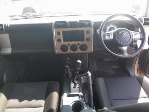 Toyota FJ Cruiser FJ Cruiser - Image 6