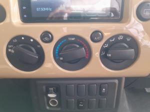Toyota FJ Cruiser FJ Cruiser - Image 14