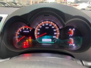 Toyota Hilux 3.0 D-4D Raider 4X4D/C - Image 8