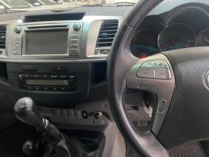Toyota Hilux 3.0 D-4D Raider 4X4D/C - Image 9
