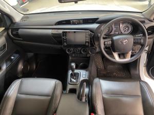 Toyota Hilux 2.4 GD-6 RB Raider automaticE/CAB - Image 6