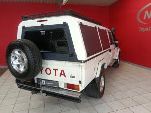Toyota Land Cruiser 79 4.5DS/C - Image 2