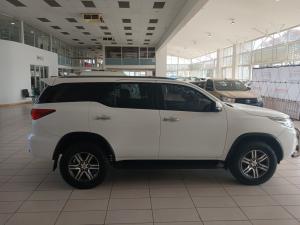 Toyota Fortuner 2.4GD-6 4X4 automatic - Image 3