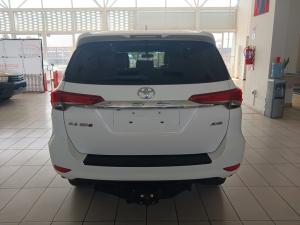 Toyota Fortuner 2.4GD-6 4X4 automatic - Image 5